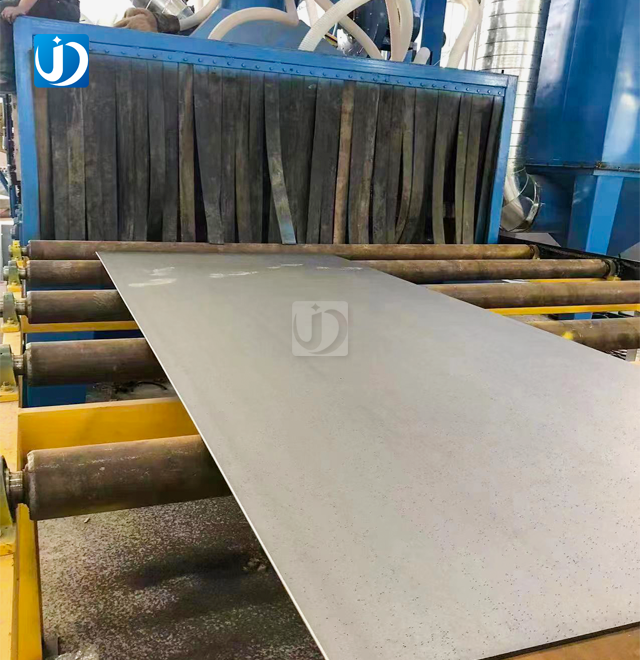 shot blasting steel plate